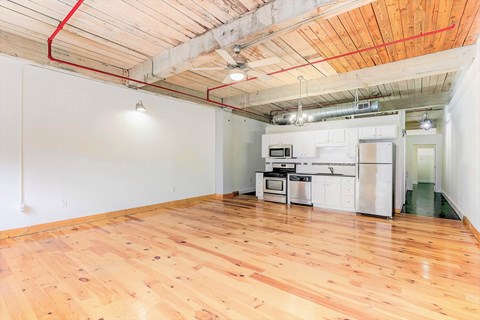Floor plan for 2 beds, 1 bath, 1348 sqft